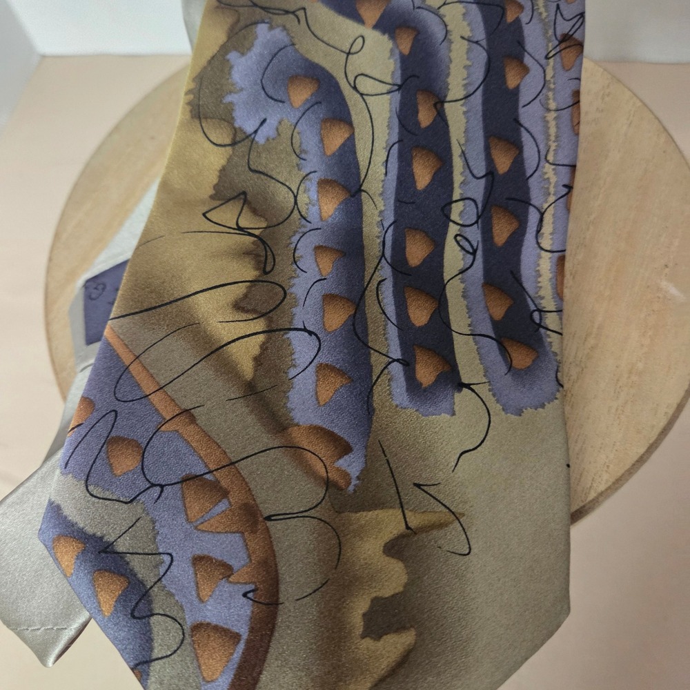 J Garcia Mens Silk Tie South of the Border Collection 15 Abstract Green Gold